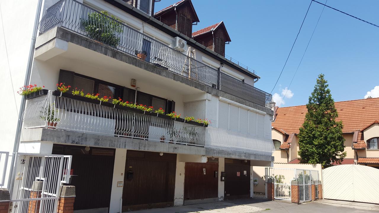 Hortenzia Apartment Szeged Exterior foto